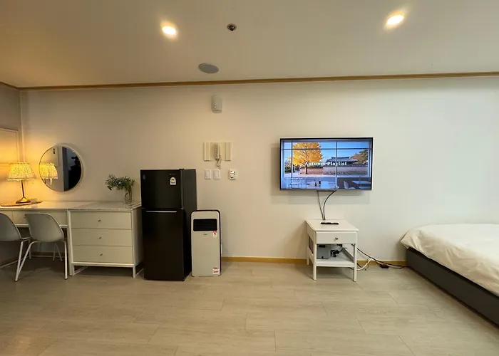Oasis Hongdae
